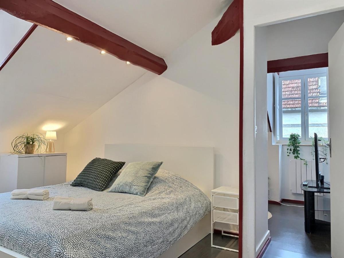 Apartamento Wonderhost, Au Calme En Hypercentre Avec Parking Pau Exterior foto